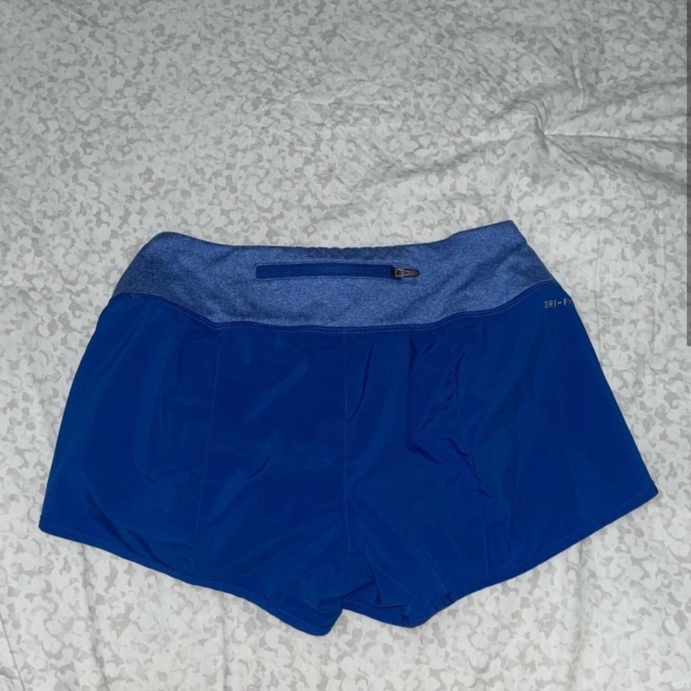 DRI - FIT Nike Shorts - Picture 2 of 7